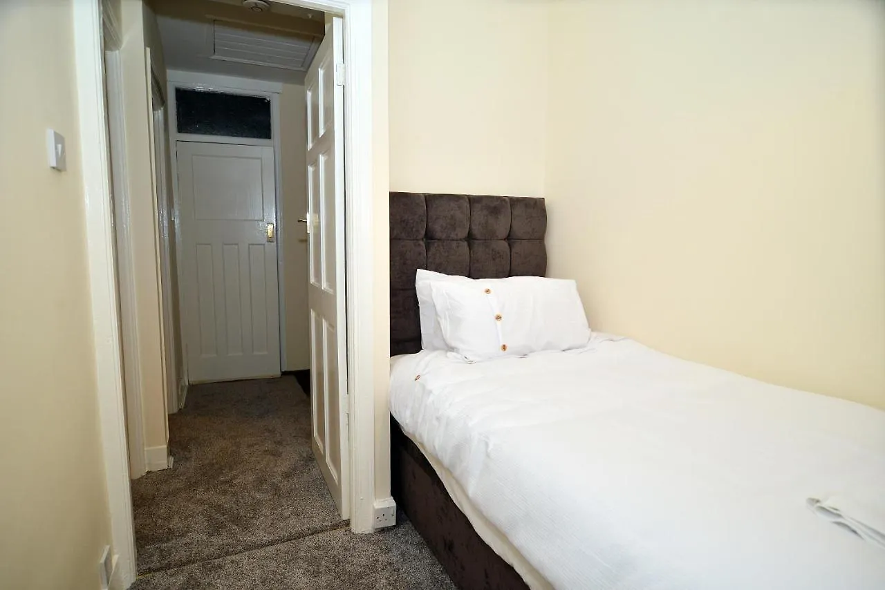 London Luxurious Sweet Home contacts